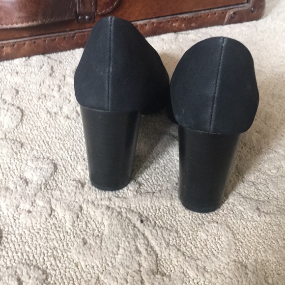 Black Chunky Heels - Picture 3 of 5